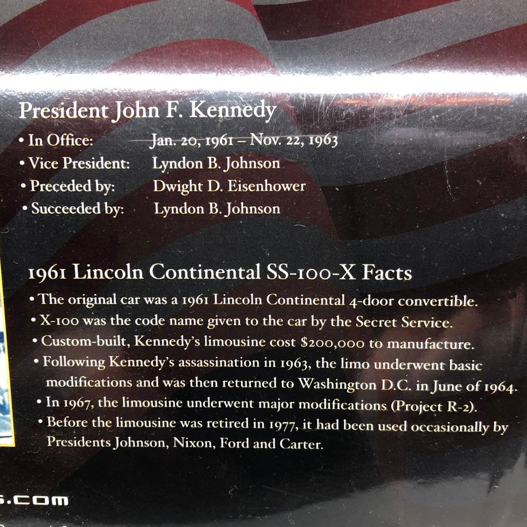 グリーンライト1961 Lincoln Continental SS-100-X