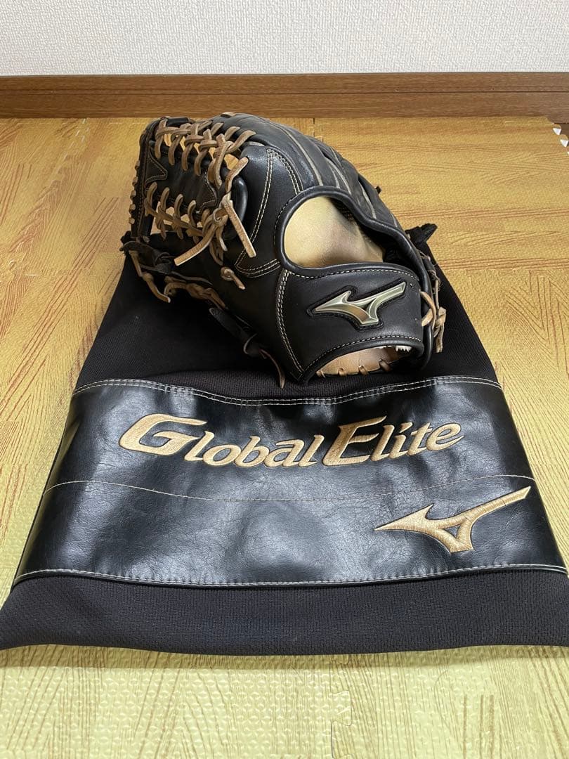 日*人様 ミズノ　グローバルエリート　左利き　外野手用