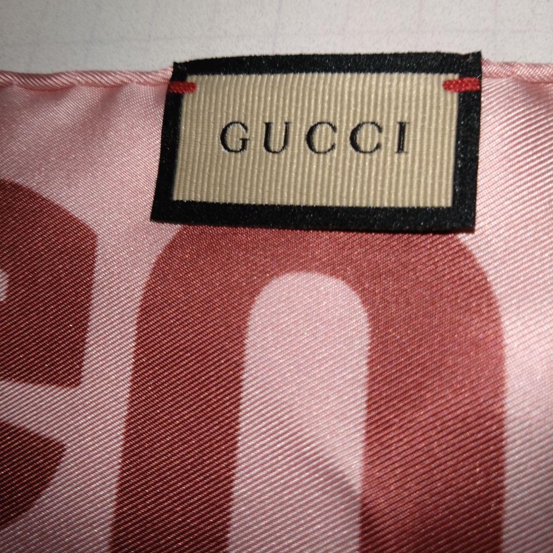 美品　GUCCI　シルク　スカーフ
