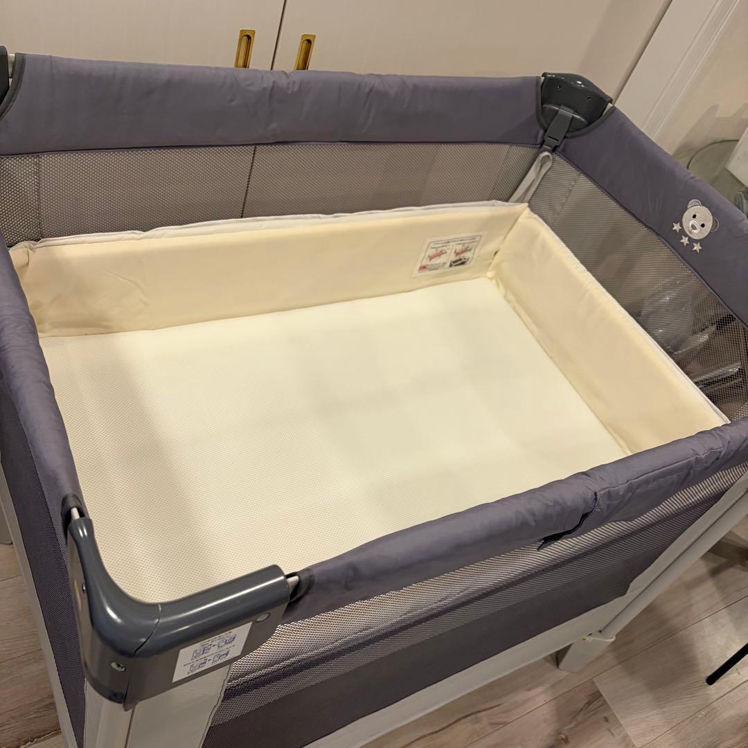 中*ロ様 ココネルエアー 折りたたみ式ベビーベッド アップリカ