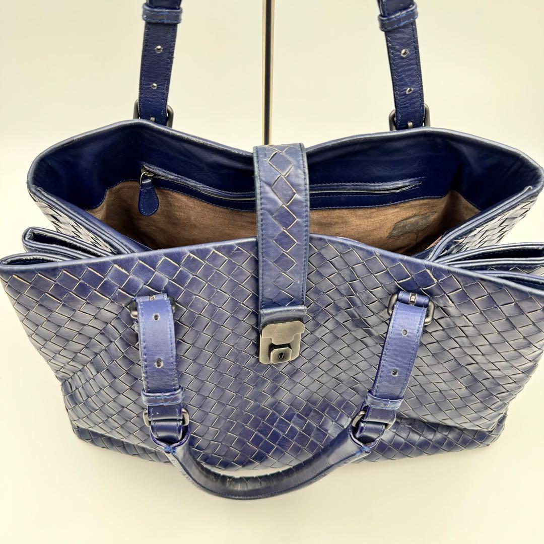 BOTTEGA VENETA ビジネスバッグ　ネイビー　カデナ A4収納