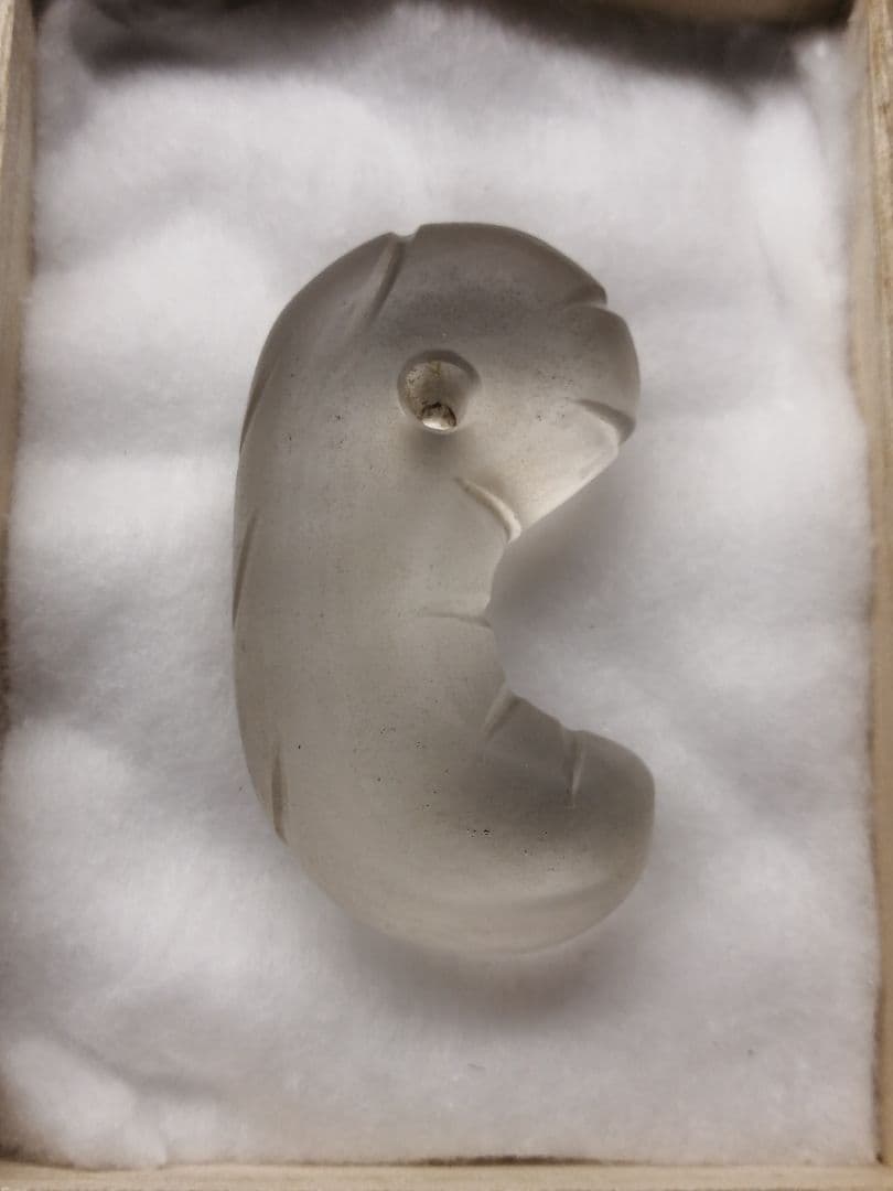 ★【ジャッキー】古墳期『古代水晶勾玉』出土品　大型勾玉5.7cm儀式勾玉