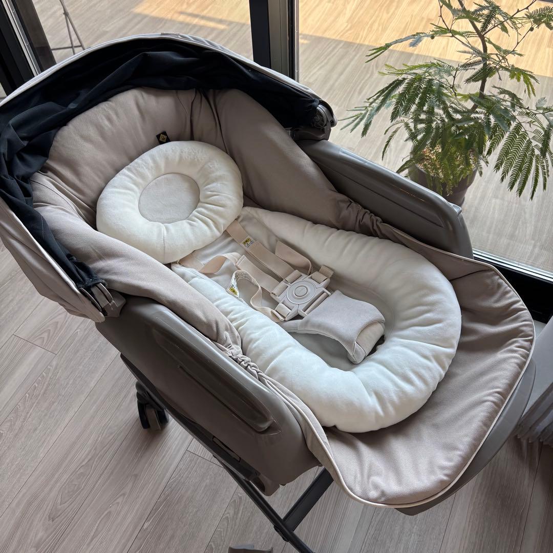 コンビ ホワイトレーベル ネムリラ コードレス