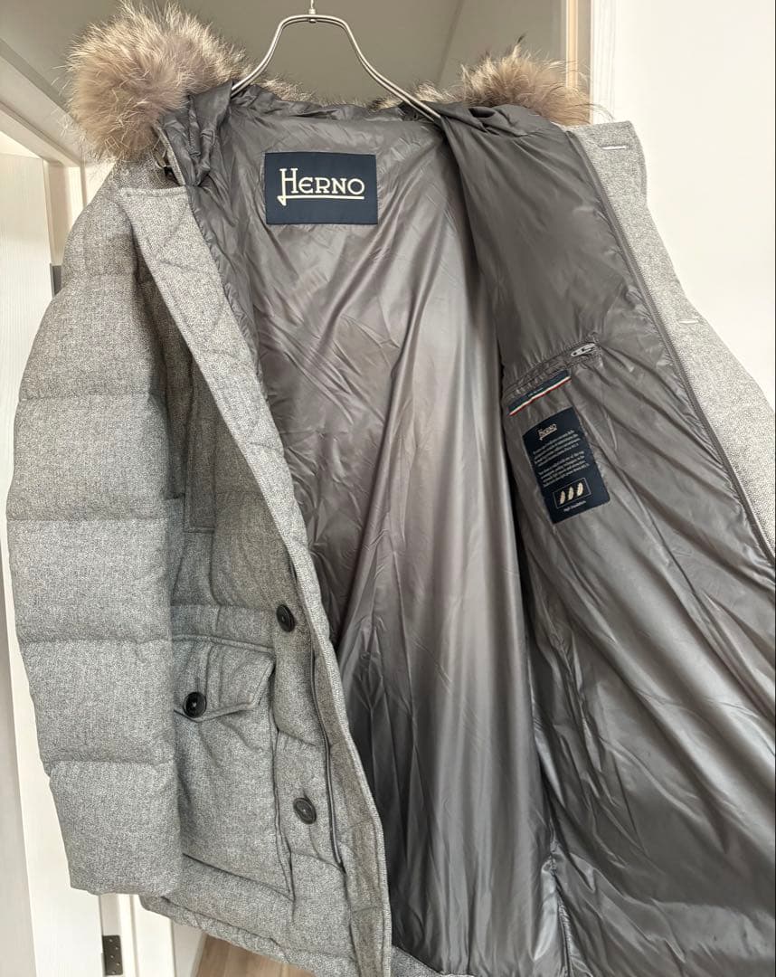 定価37.8万 ヘルノ×ロロピアーナ 最高級カシミヤシルク フーデッドダウン48