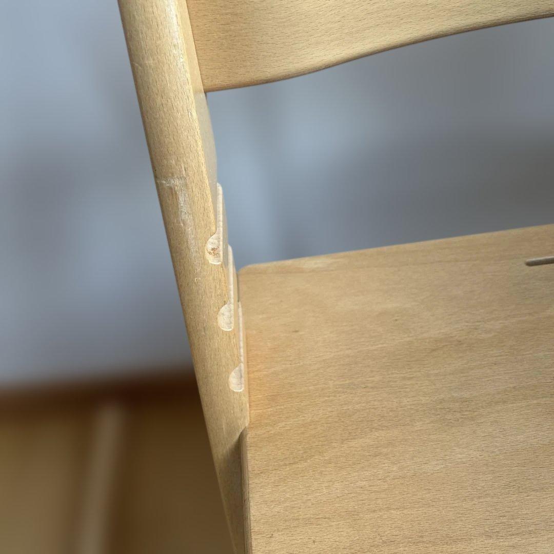 ストッケ　トリップトラップ　木製ベビーチェア　高さ調節可能