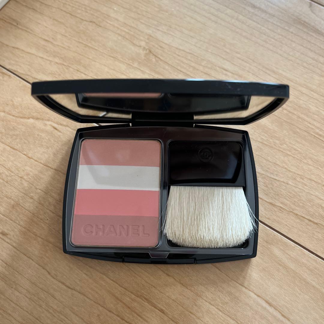 値下げ❗️未使用CHANEL LES TENDRES DE CHANEL 3701