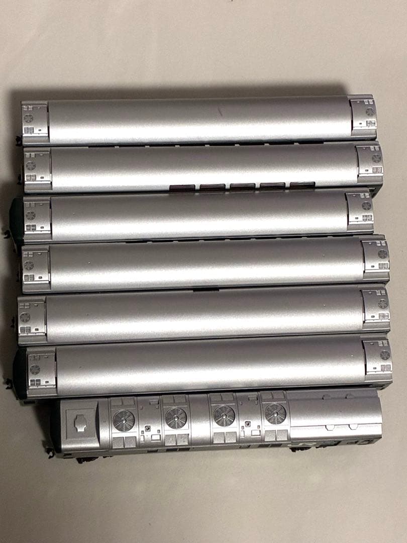 ゆ*ん様 トワイライトエクスプレス24系細部加工品　tomix ライト室内灯点灯