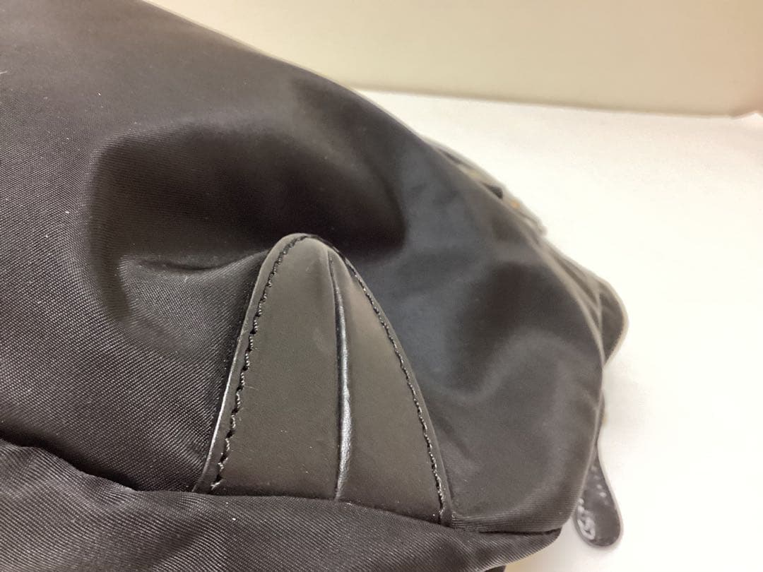 Felisi フェリージ　サークルバッグ　ブラック　ハンドバッグ