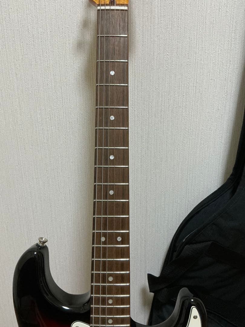 ギター Squier classic vibe 60s stratocaster