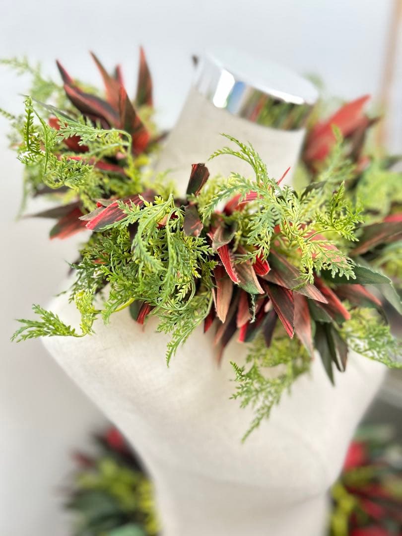 2215. タヒチアン　ティーリーフ　ヘッドバンド ヒップベルト　レイポウ