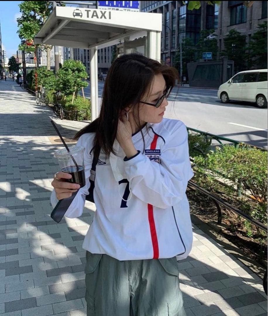 【90s00s】　ベッカム　サッカーT 在原みゆき　柴田ひかりLサイズ相当