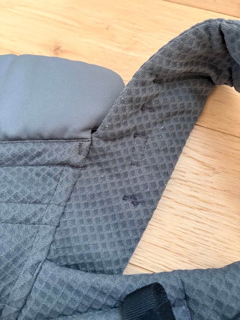 エルゴベビー　オムニブリーズ　グラファイトグレイ