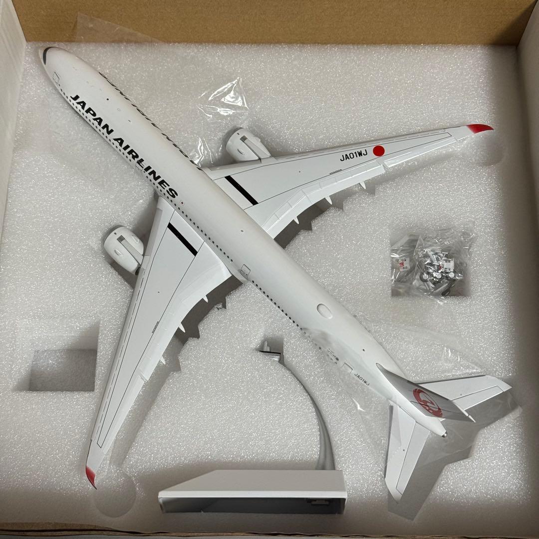 航空機・ヘリコプター JCWings JAL A350-1000 JA01WJ 1/200