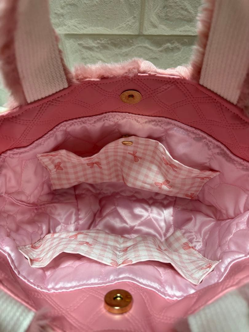 ゆ*ら様 コヤンイサムチョン　サイドファスナーバッグ　ピンクファー　白うさちゃん