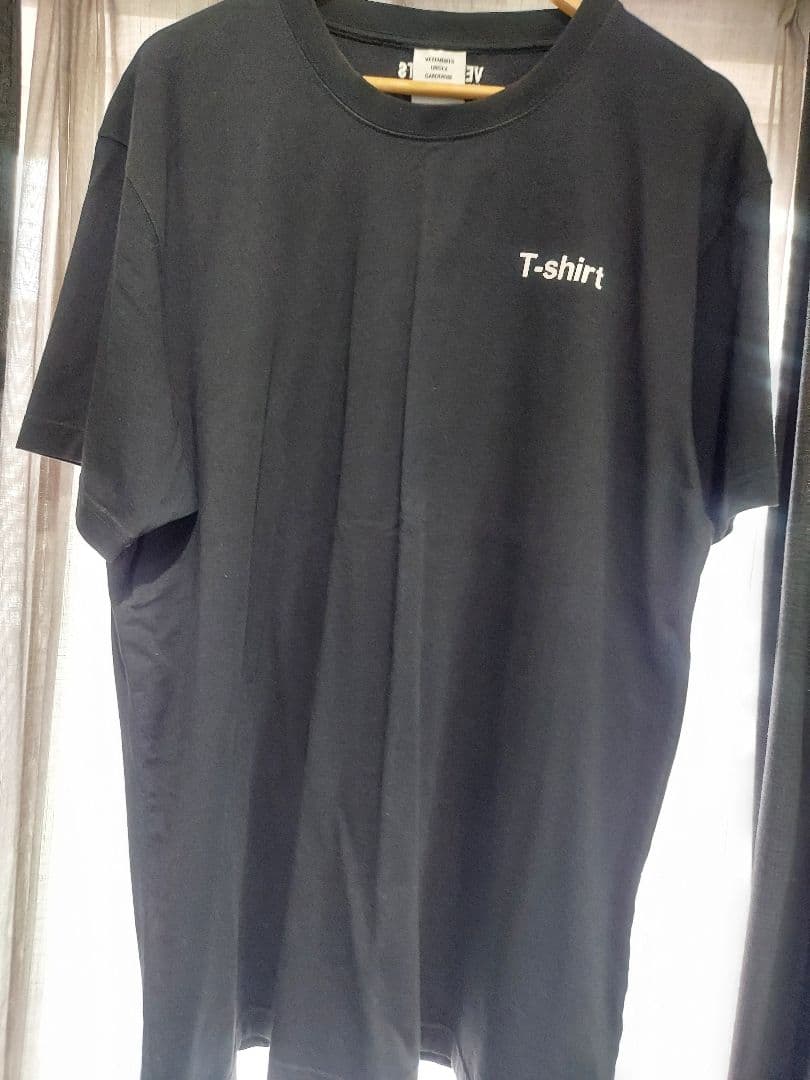 ぴ*こ様 VETEMENTS T-shirt Tシャツ☆