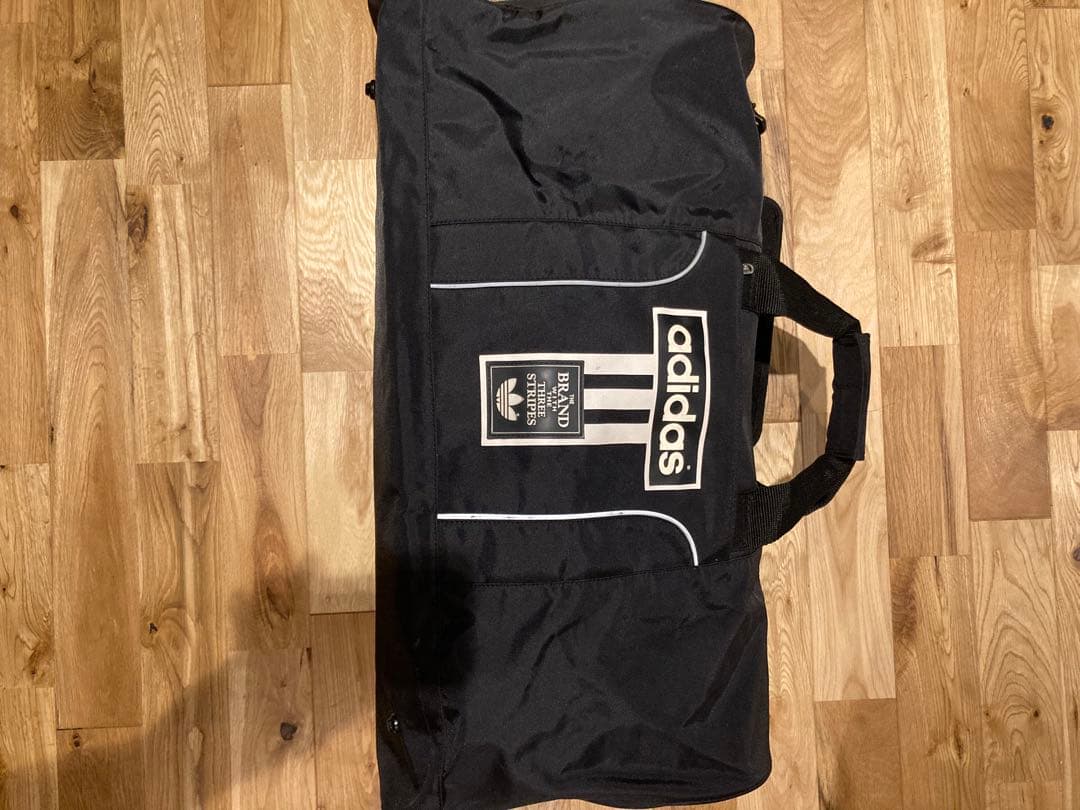 【激レア　旧ロゴ】adidas トレフォイル旧ロゴ　ボストンバッグ　アディダス