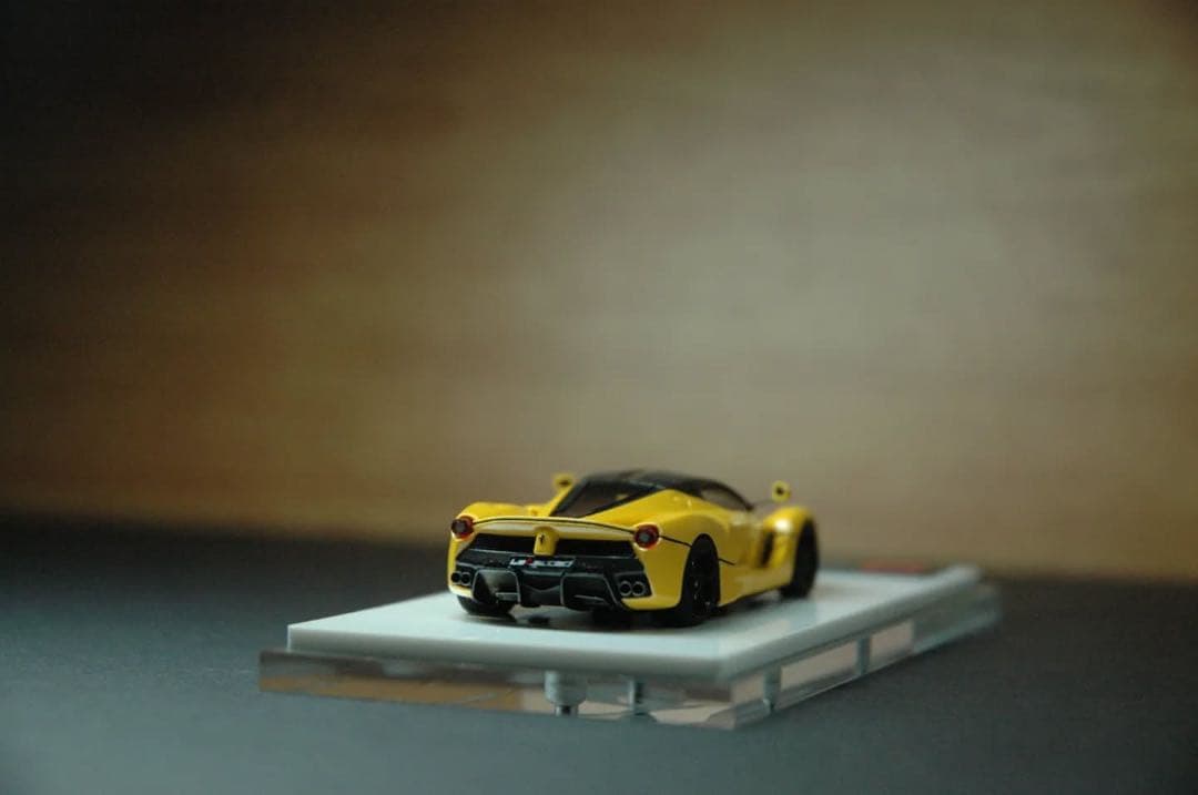 世界限定199台 DMH 1/64 Ferrari LaFerrari