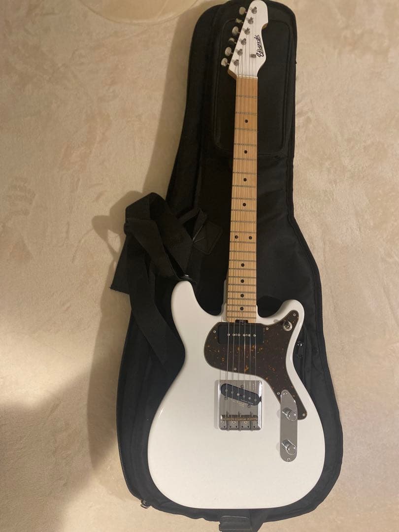 Edwardsエレキギター ホワイト ハムバッカー ギグバッグ付き