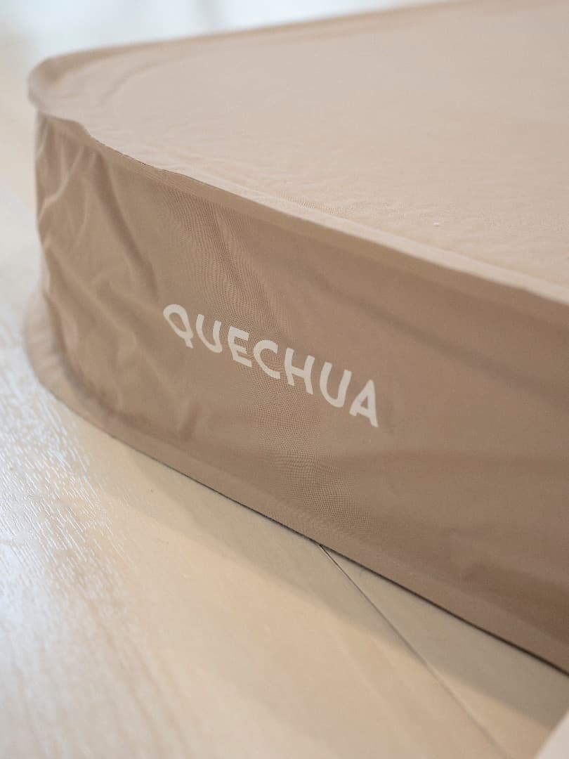 QUECHUAケシュアインフレーターマットULTIM COMFORTシングル美品