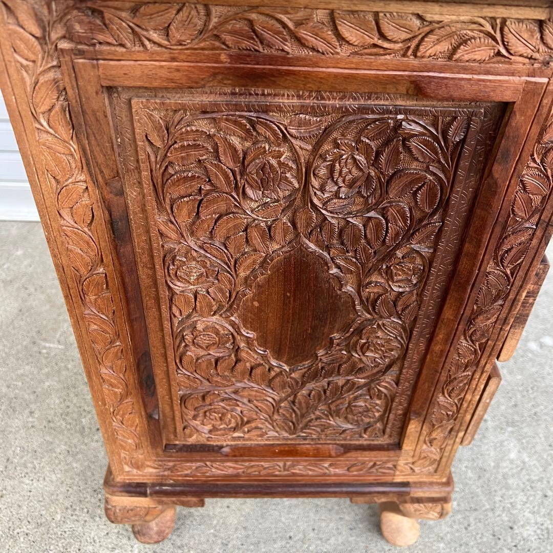 高級 アジアアン アンティーク 彫刻入り木製 引き出し付き
