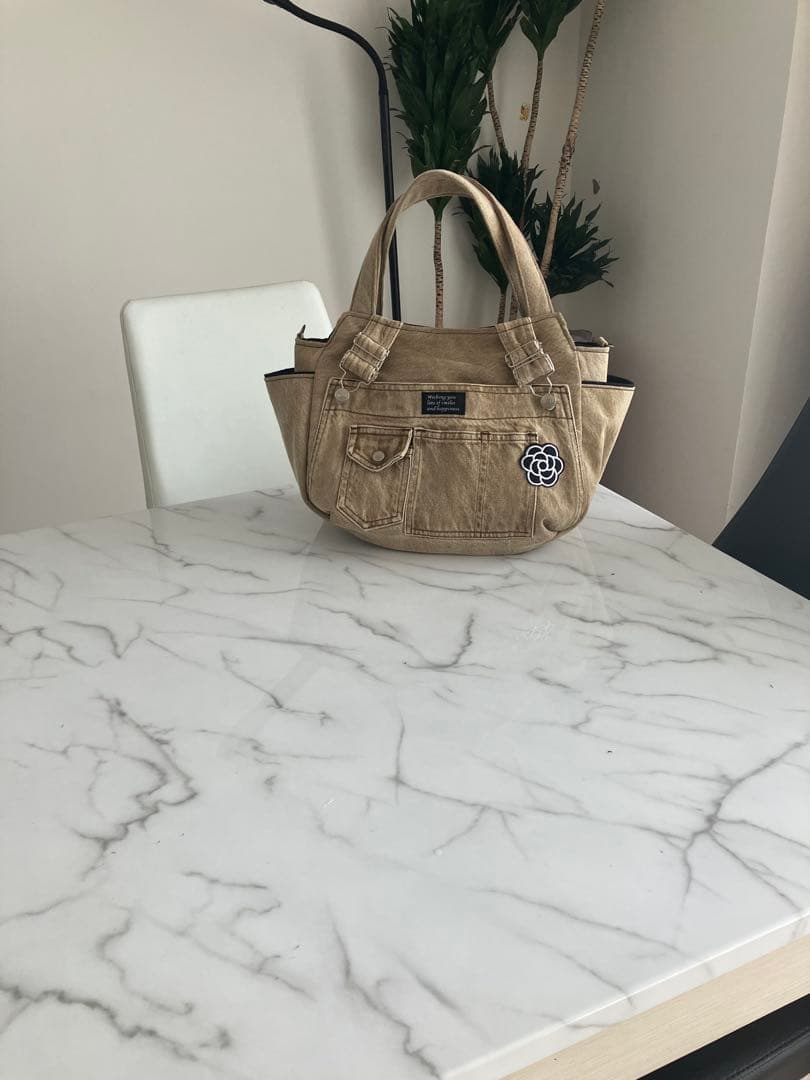 895 tatdwtg大きめデニムリメイクバック　ハンドメイド2点