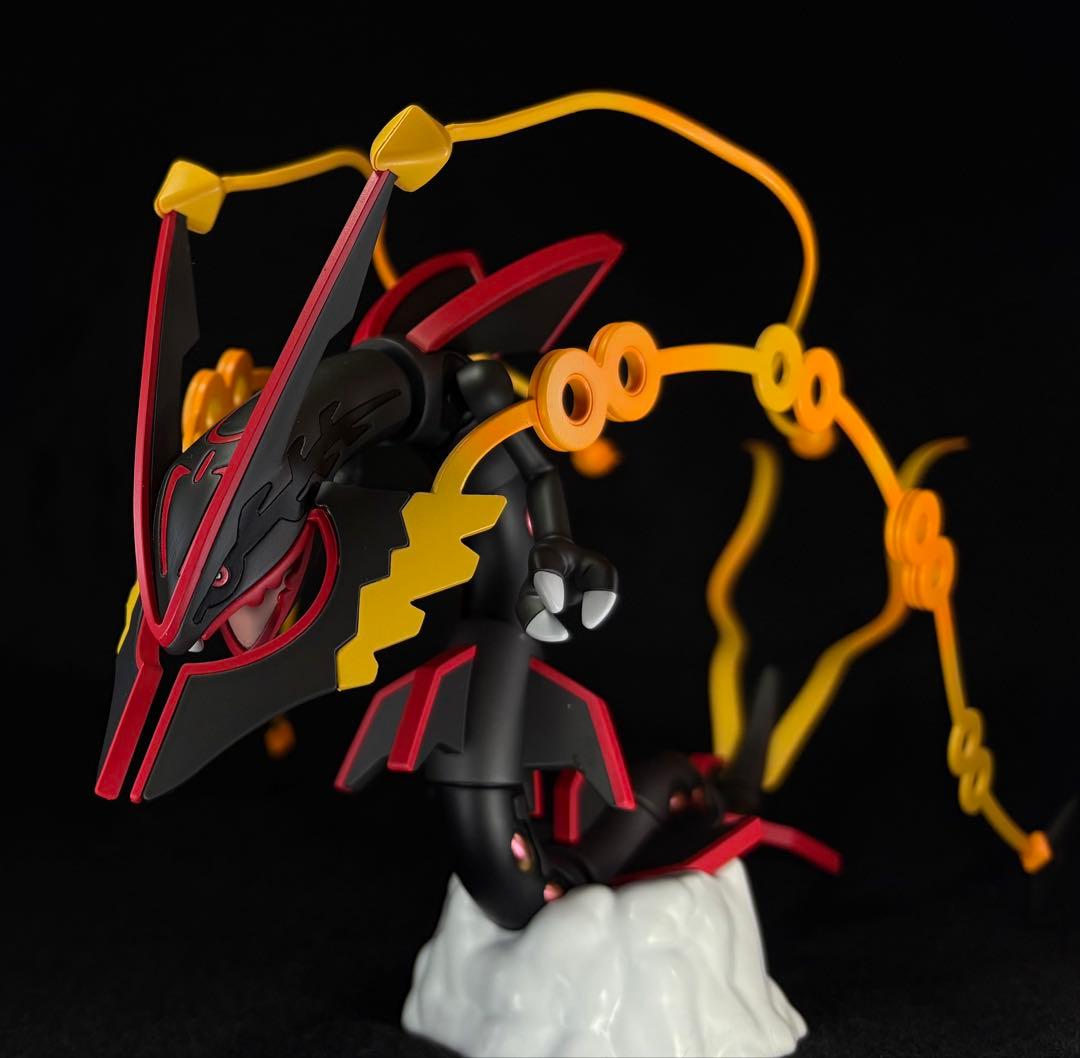 ポケプラ メガレックウザ 色違い 塗装完成品