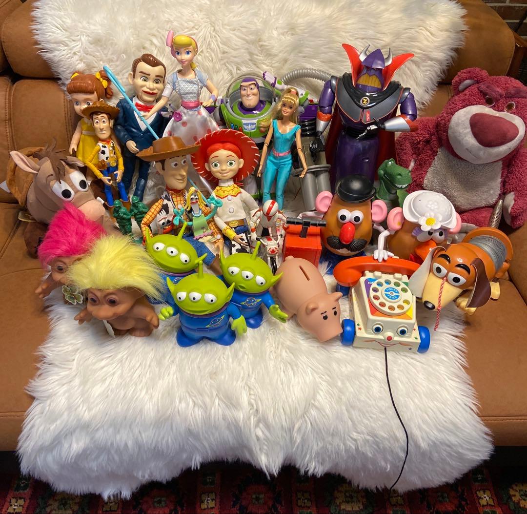 トイストーリーフィギュア　人形