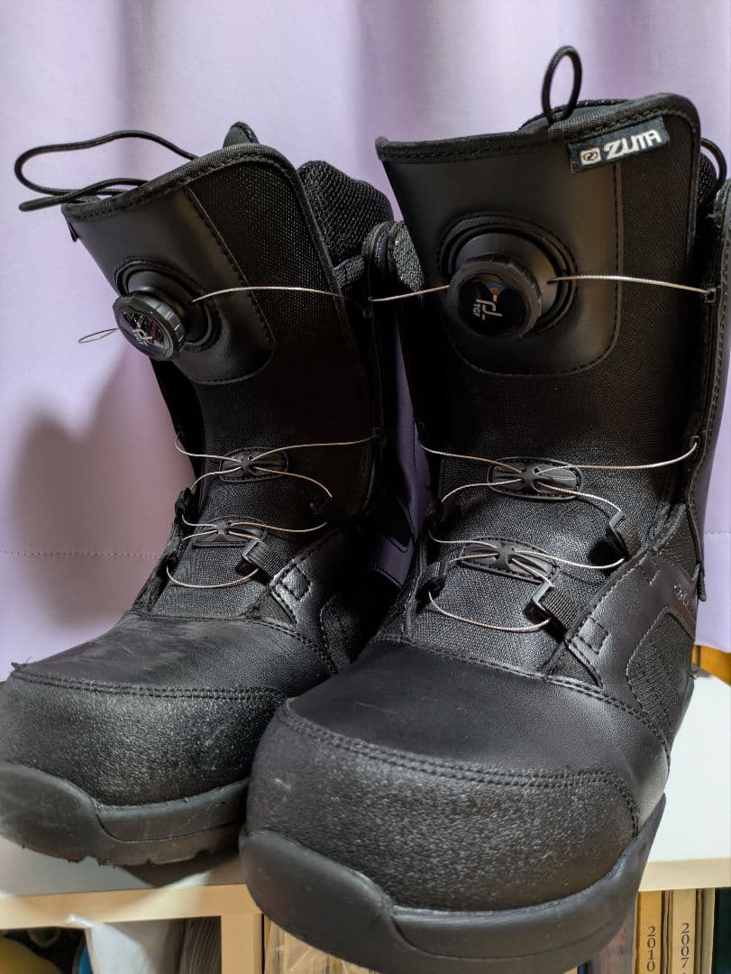 ZUMA ブラック スノーボードブーツ ボアシステム