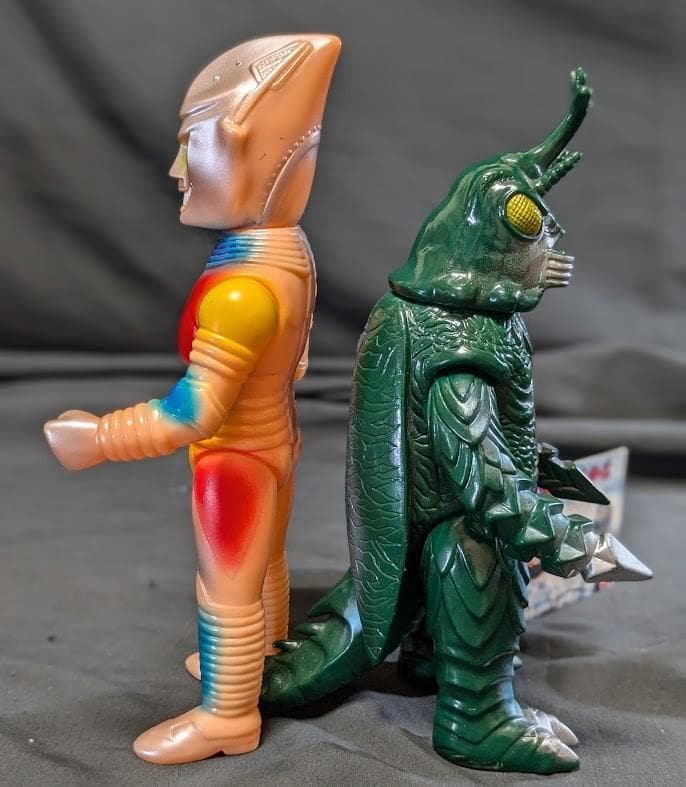 ジェットジャガー＆メガロ（Ｍ１号・ブルマァク復刻）ソフビフィギュア２体セット