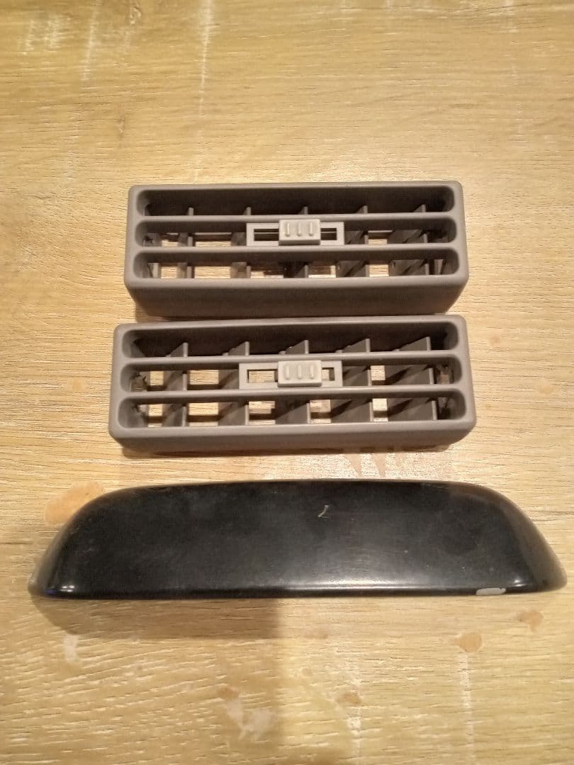 シボレーアストロ　ヒーター吹き出し口　リアゲートハンドル