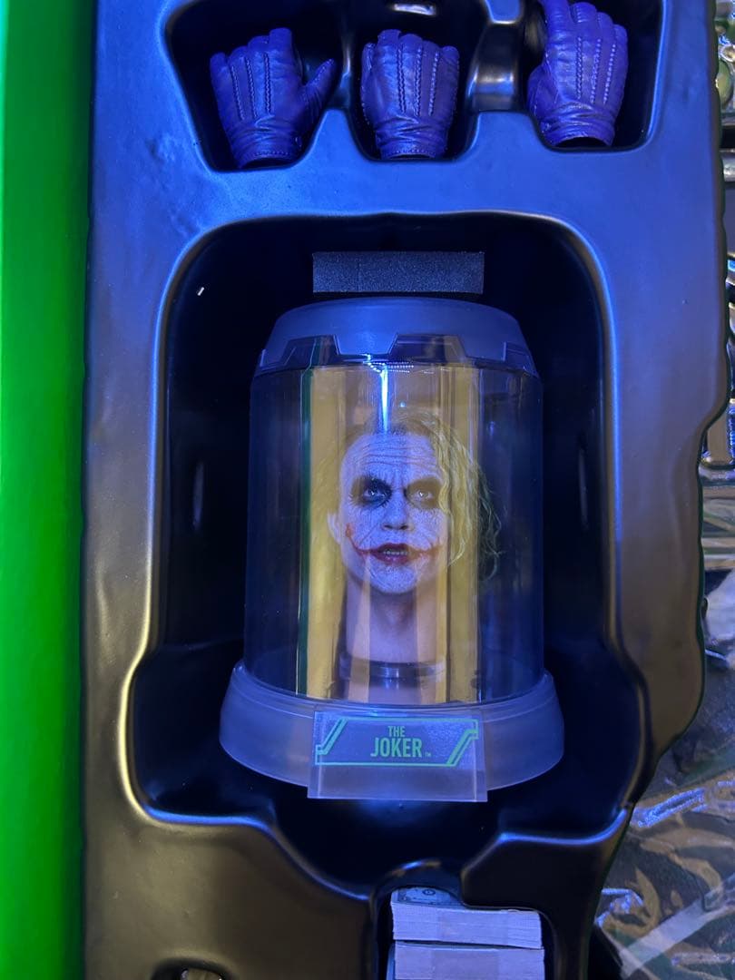 ホットトイズ　HOT TOYS DX33AE ダークナイト JOKER 植毛版