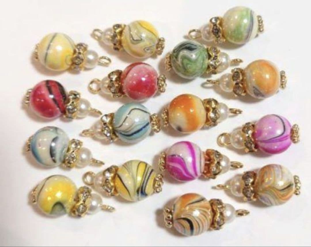 いとうゆ様　おまとめ５点　ハンドメイド　コネクターチャーム