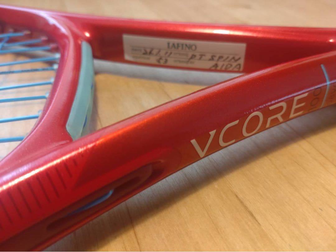 新作ブイコア100 300g ✨2026年現行ヨネックスラケットVCORE100