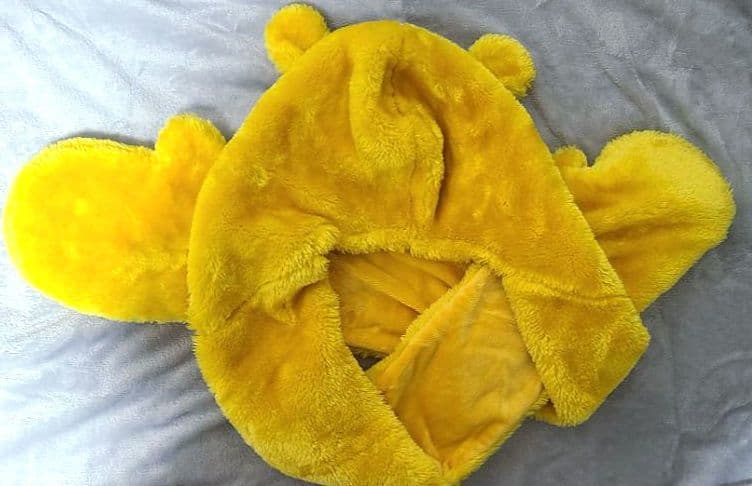 ディズニー　プーさん　マフラーキャップ　ファンキャップ