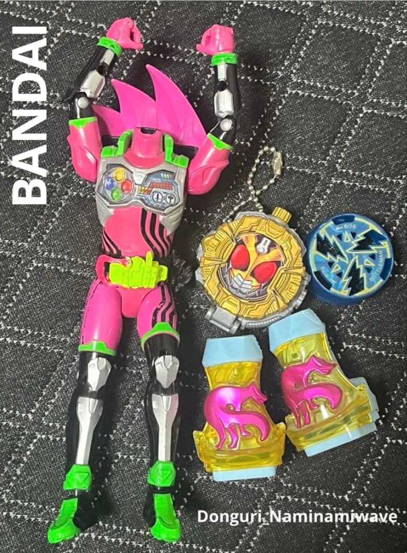 ウルトラマン・仮面ライダー・戦隊ヒーロー ソフビ特撮玩具のジャンク　まとめ売り