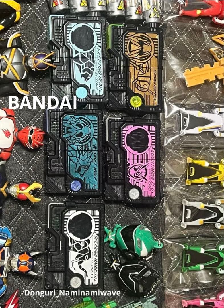 ウルトラマン・仮面ライダー・戦隊ヒーロー ソフビ特撮玩具のジャンク　まとめ売り