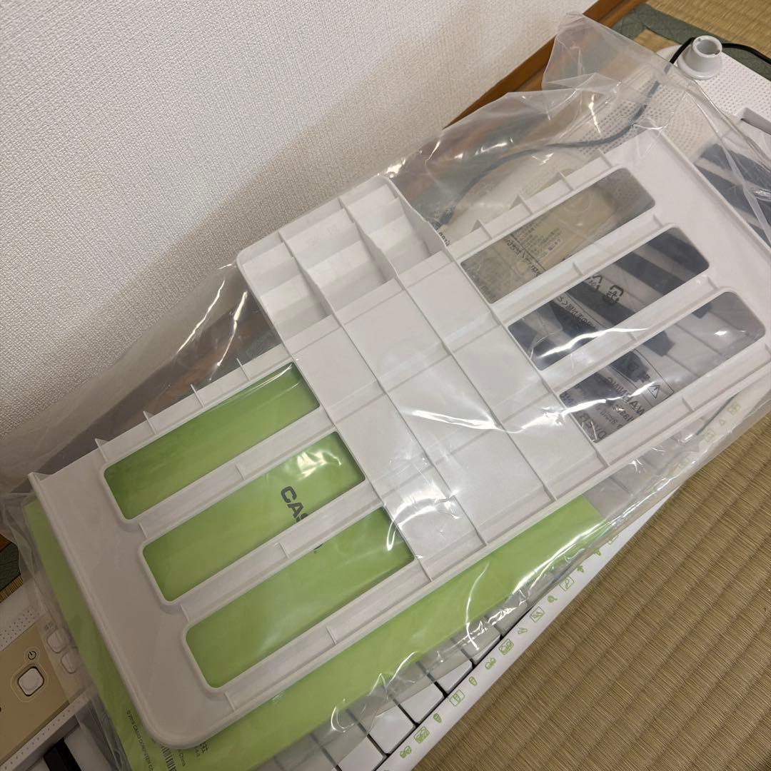 CASIO LK-325 光ナビ キーボード 付属品あり