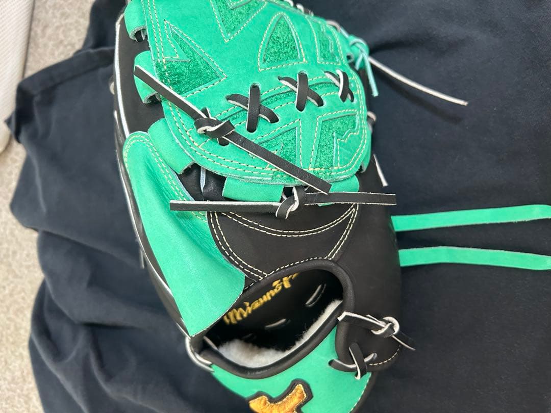 ミズノプロ軟式オーダーグローブ