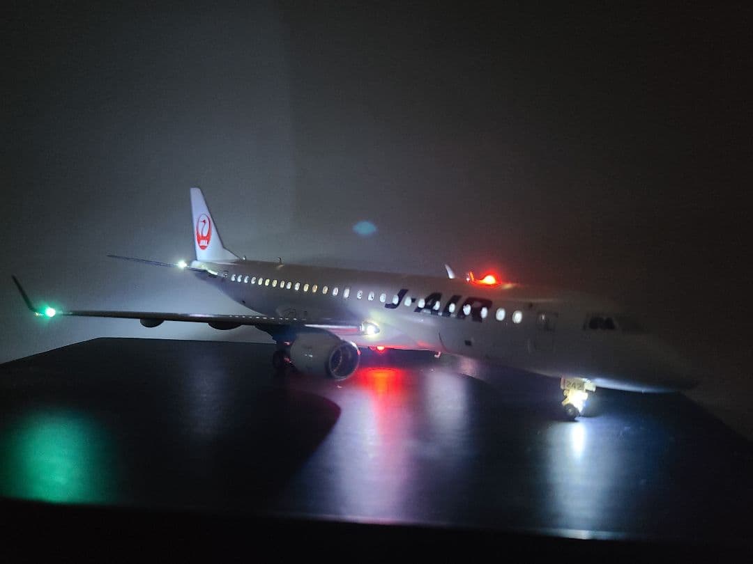 JAL エンブラエル E190 LED仕様完成品