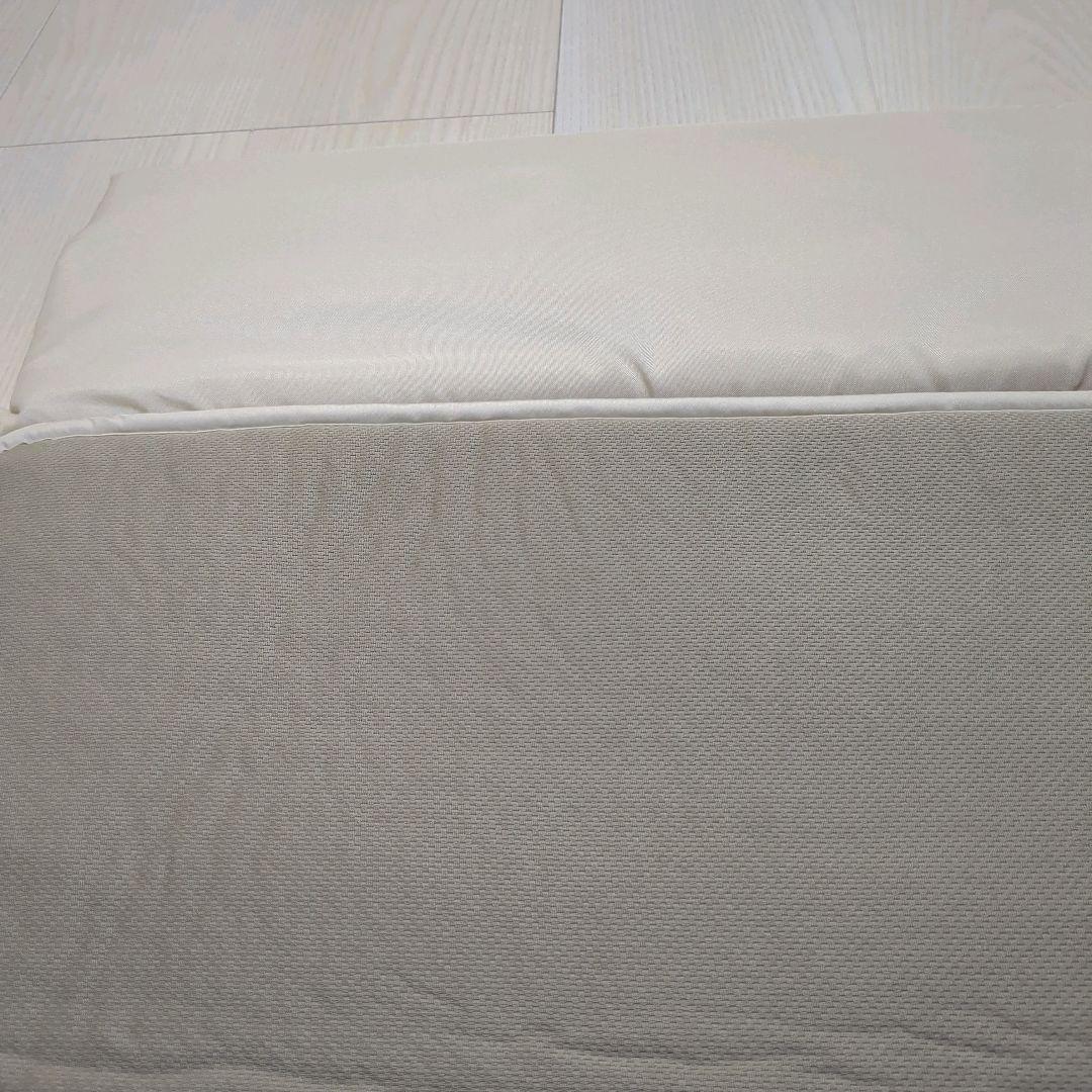 【美品】アップリカ ココネルエアープラスAB ベビーベッド　ホワイトベージュ