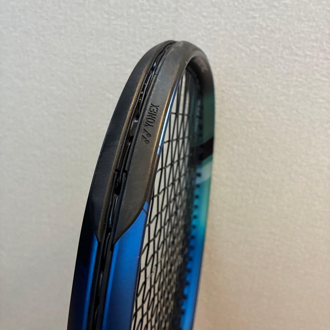 ❤️美品❤️　YONEX　ヨネックス　EZONE 105 グリップ１