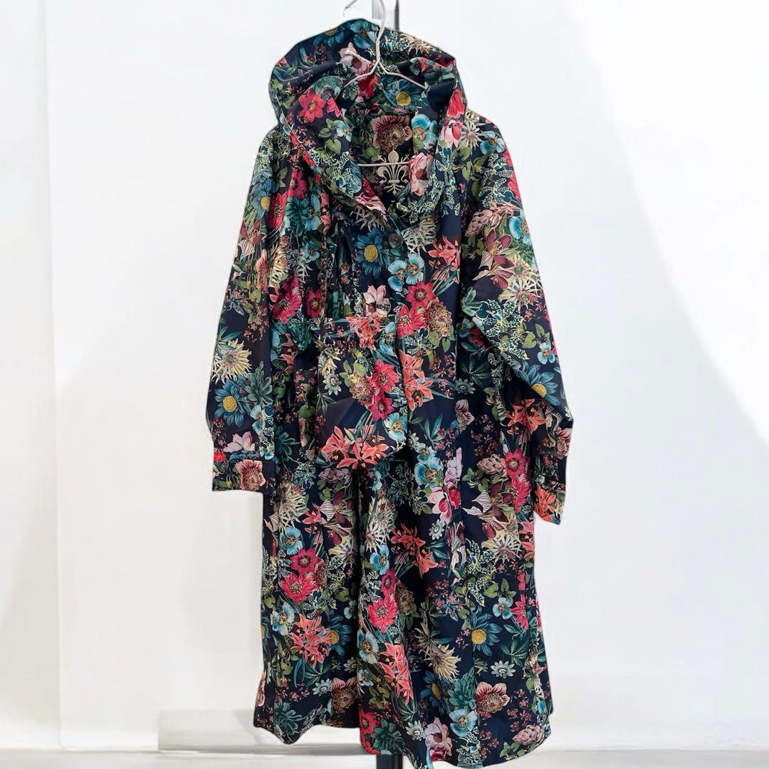 パラディソーレ　レインコート　定価3万円以上