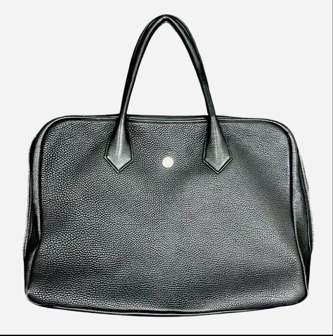 高級感あるhinn 黒 レザー　ビジネスバッグ