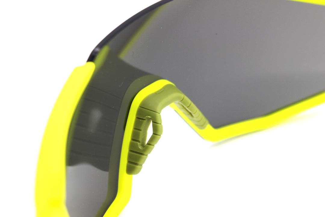 100% Racetrap Soft Tact Banana ワンハンドレッド