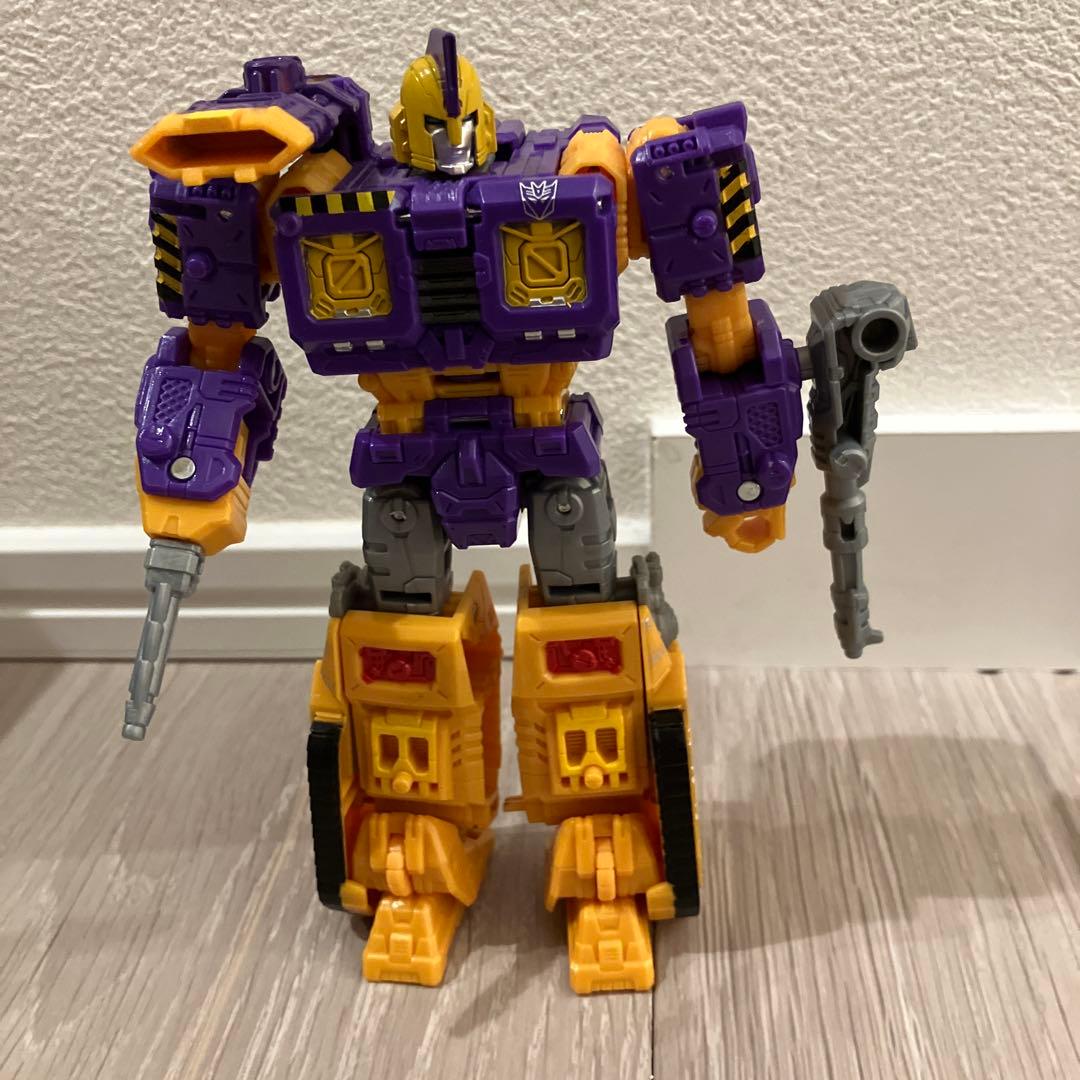 トランスフォーマー　シージ　インパクター　ミラージュ　ファンボートバトル3パック