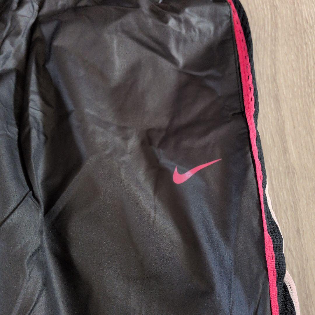 NIKE ナイキ　レディーススポーツウェア　上下セット　☆新品タグ付☆