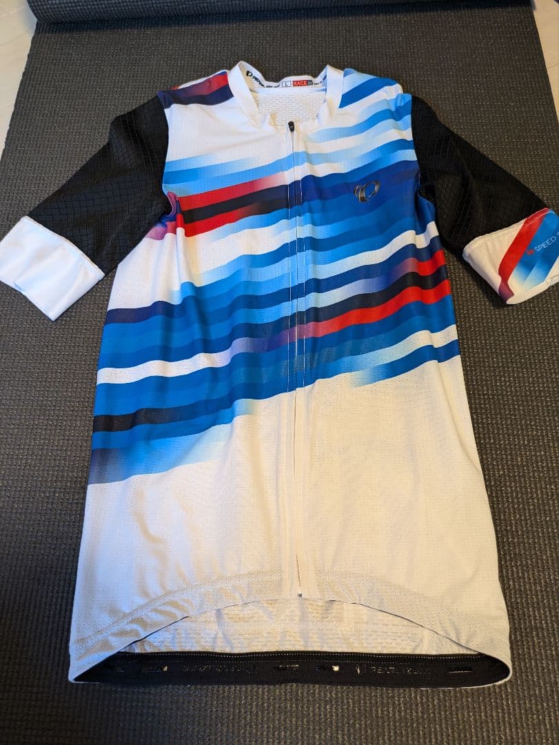 パールイズミ　スピードレースジャージLサイズ