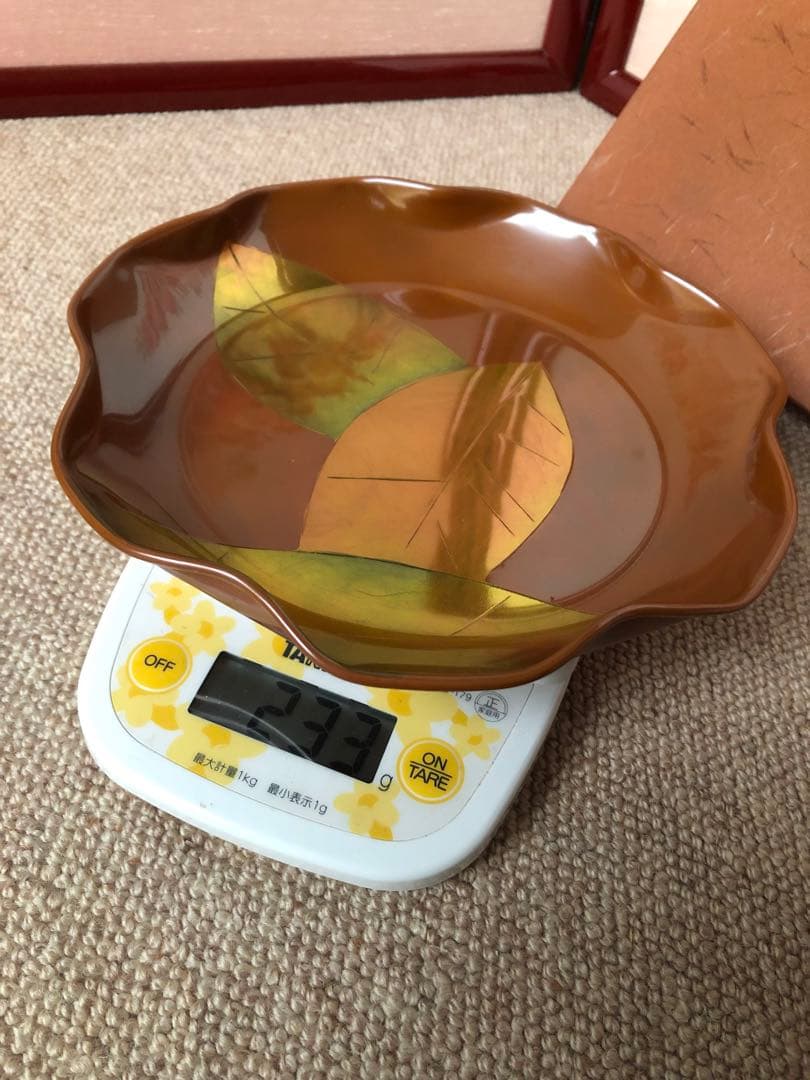 菓子器　煮色　木の葉　秀夆堂造　紙箱入