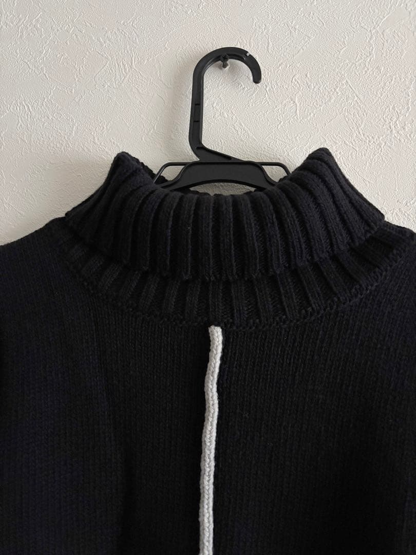 【新品未使用】 Egonlab. ラインタートルネックニット