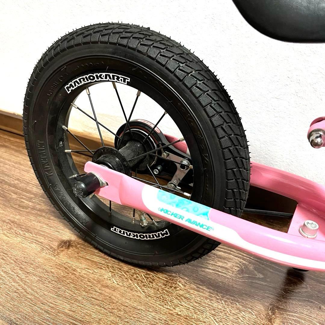 極美品 マリオカート ピーチ姫 キッカーアバンス　バランスバイク ストライダー